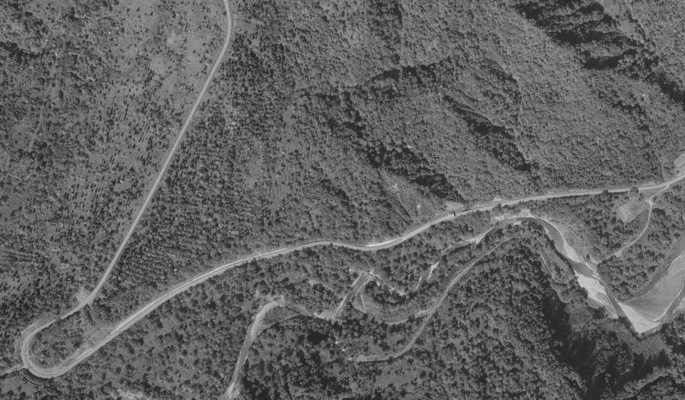 国土地理院「地図・空中写真閲覧サービス」より。