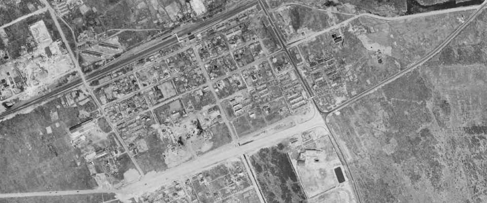 国土地理院「地図・空中写真閲覧サービス」より。