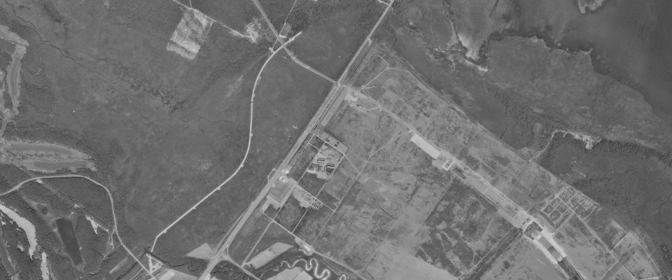 国土地理院「地図・空中写真閲覧サービス」より。